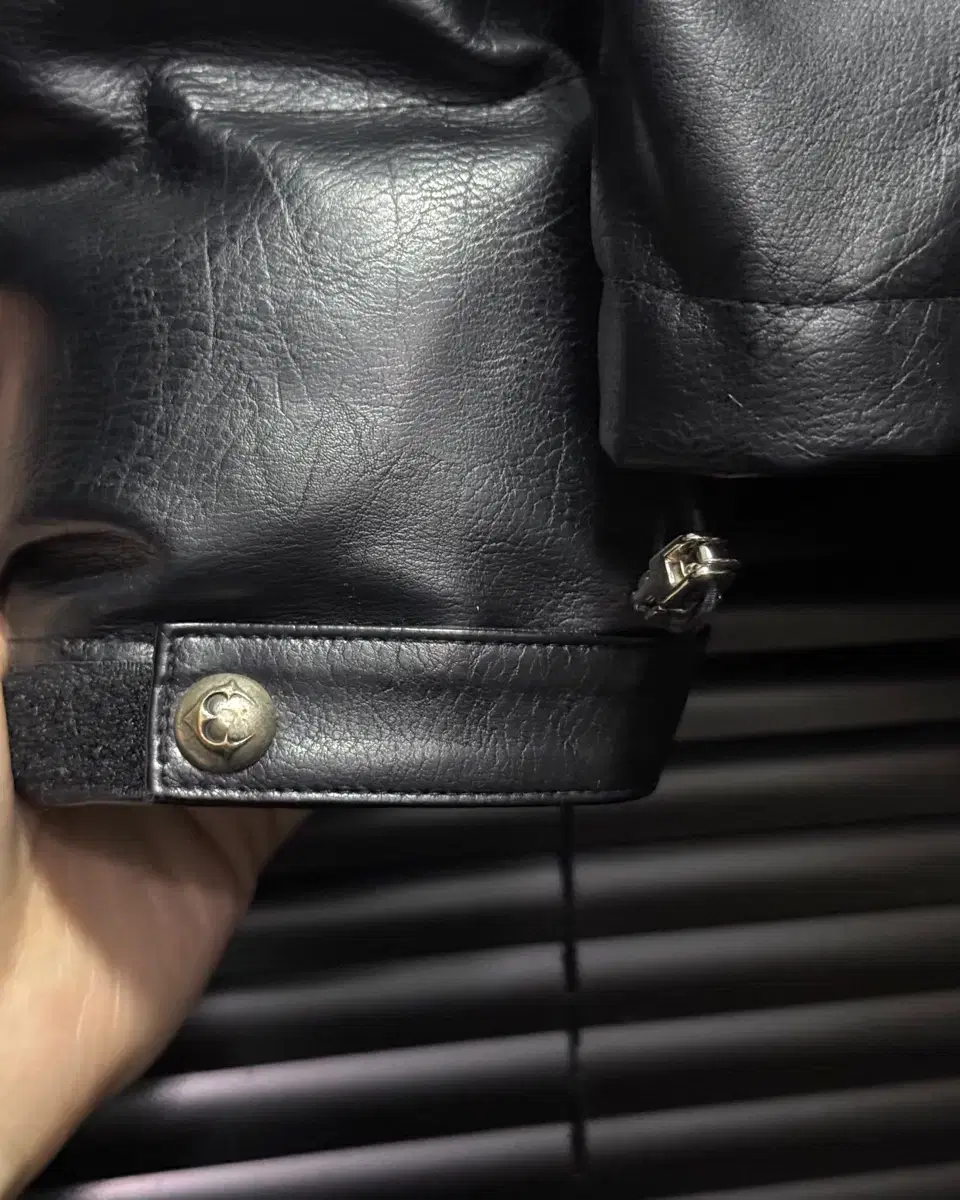 thumbnail-4